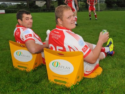 Cardboard seat gets heavyweight support